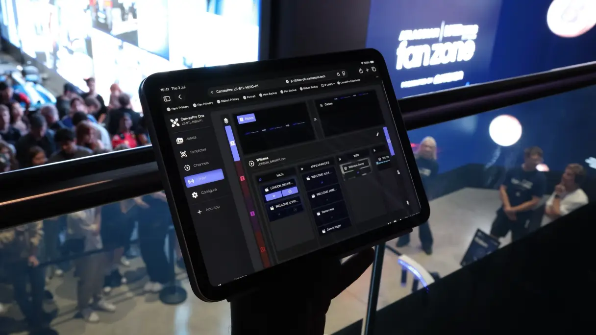 Live media and show control interface